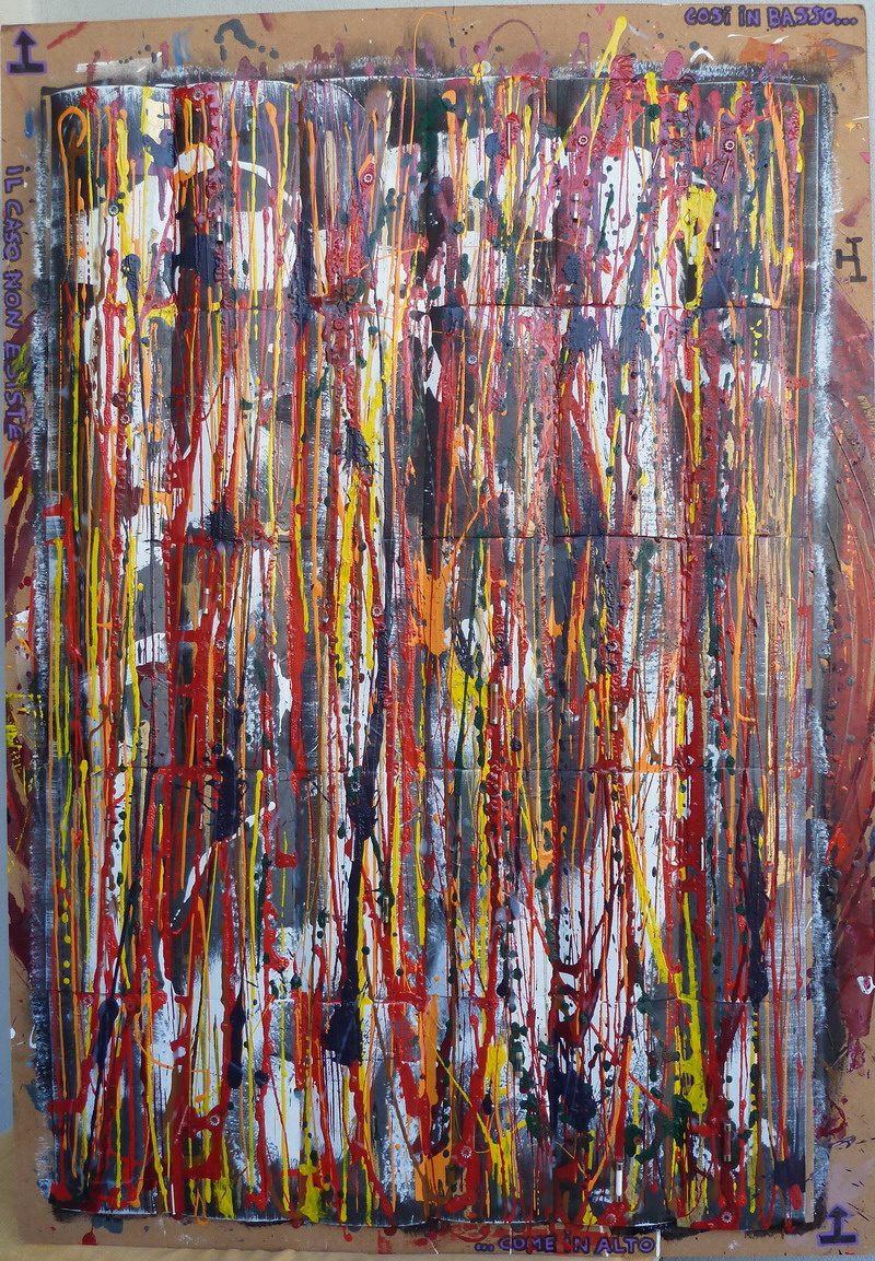 Astratto a colature di smalto rosso giallo e giallo su fondo chiaro, dripping verticale su tela